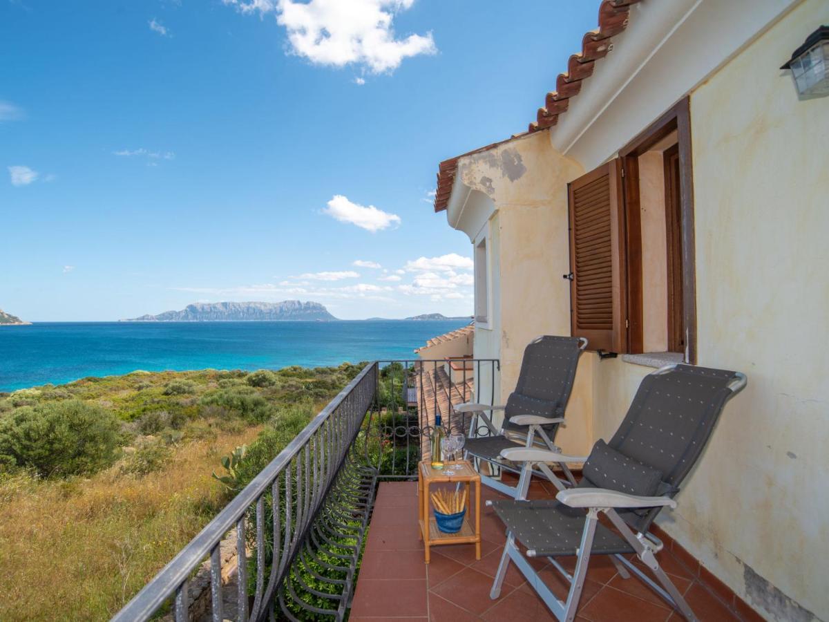 Apartment Giuly By Interhome Golfo Aranci Exterior photo